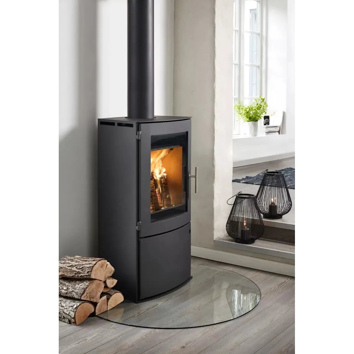 Westfire Uniq 46 Wood Stove with Log Door